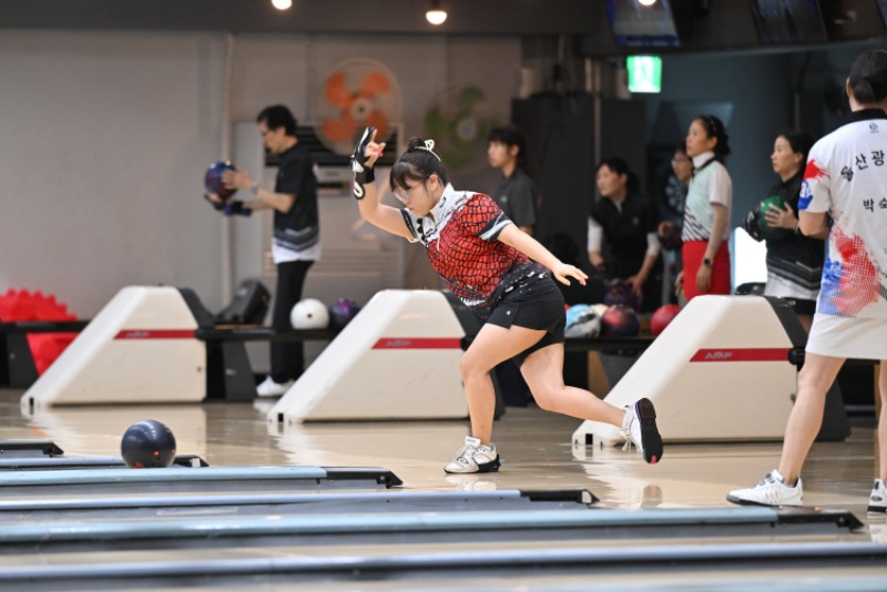 볼링 경기장면2.jpg