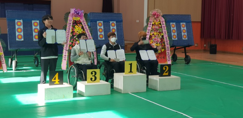 KakaoTalk_20221120_112356539_05.jpg