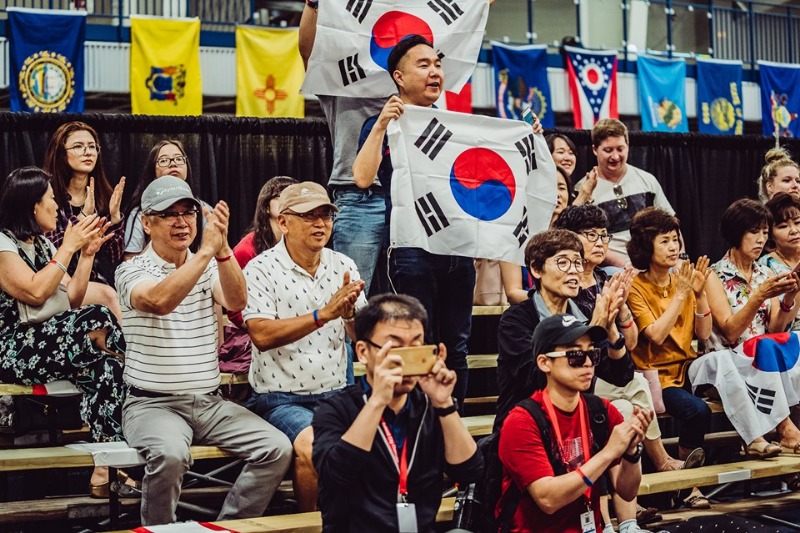 한국응원단.jpg