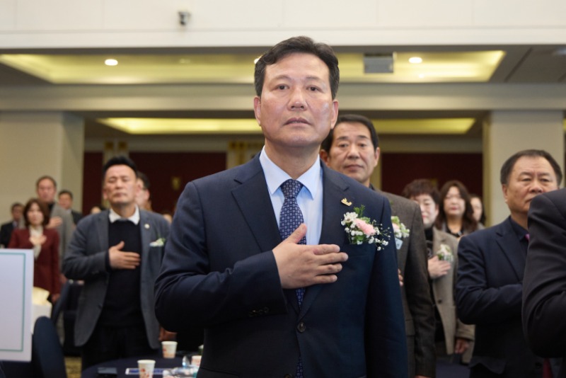 20250304 대한장애인양궁협회장 이취임식 (24).jpg