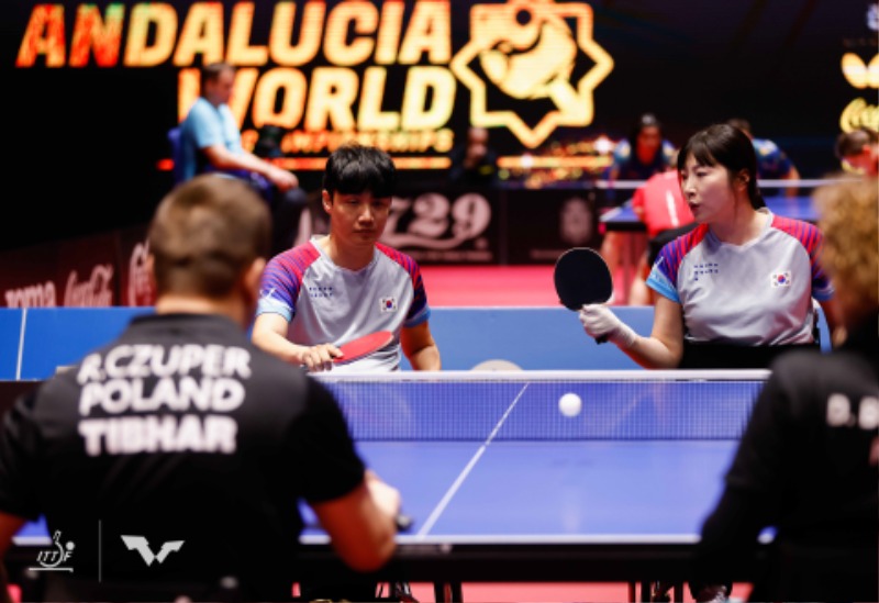 ITTF 박진철, 서수연.jpg