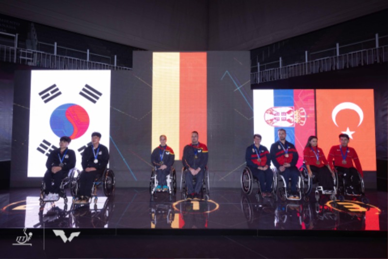 ITTF 윤지유, 김정길_(2).jpg